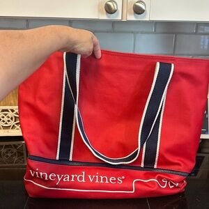 Vineyard vines “For target” red beach bag!